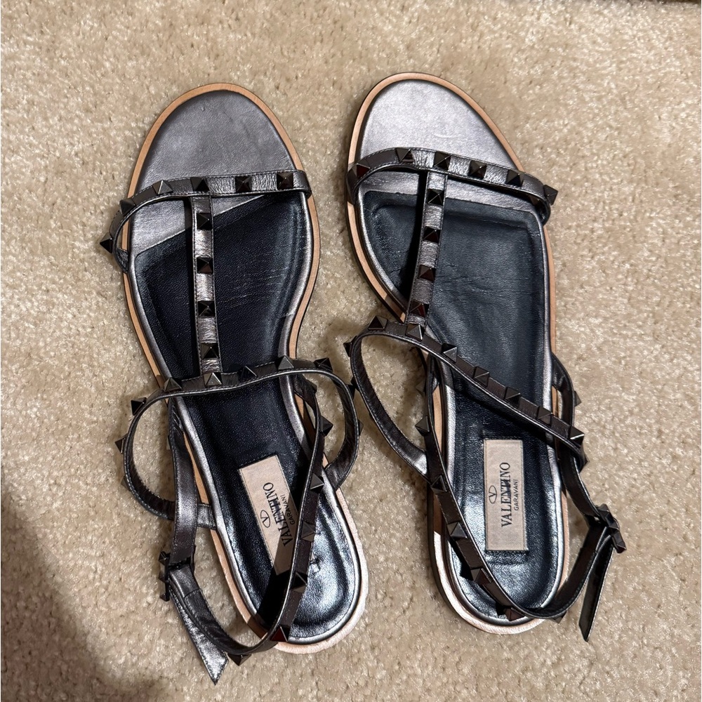Valentino Black Rockstud Leather T-Strap Sandals